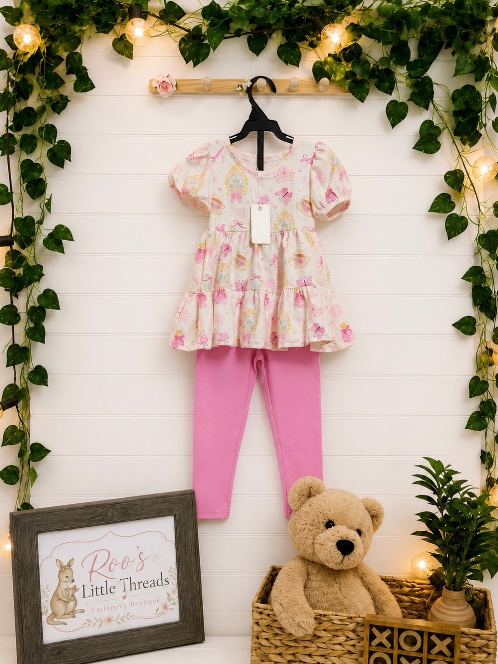 Pete & Lucy “Royal Daydreams” Size: 2T NWT